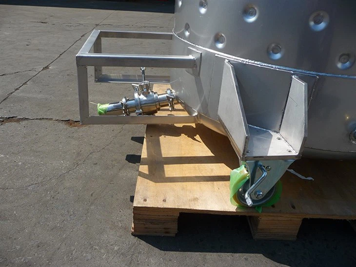 stainless steel tank with wheels